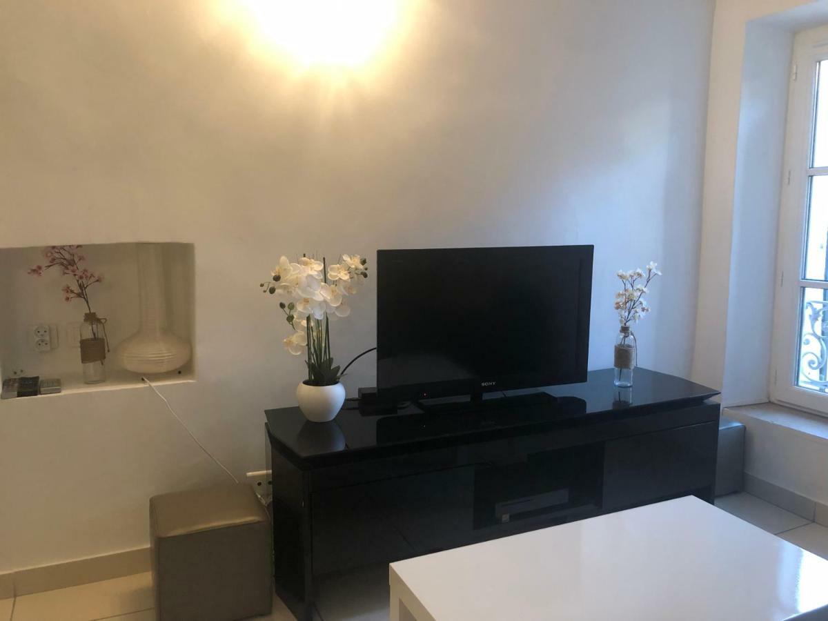 Apartamento A Deux Pas Du Palais Des Festivals , Deux Pieces Dans Le Bas Du Quartier Historique Du Suquet A Cannes Exterior foto
